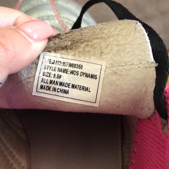 Cleats - Picture 4 of 4